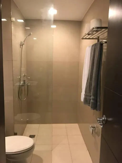 Apartment Mckinley Bgc Suite Manila